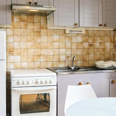 Hébergement de vacances Lovely In With Kitchenette